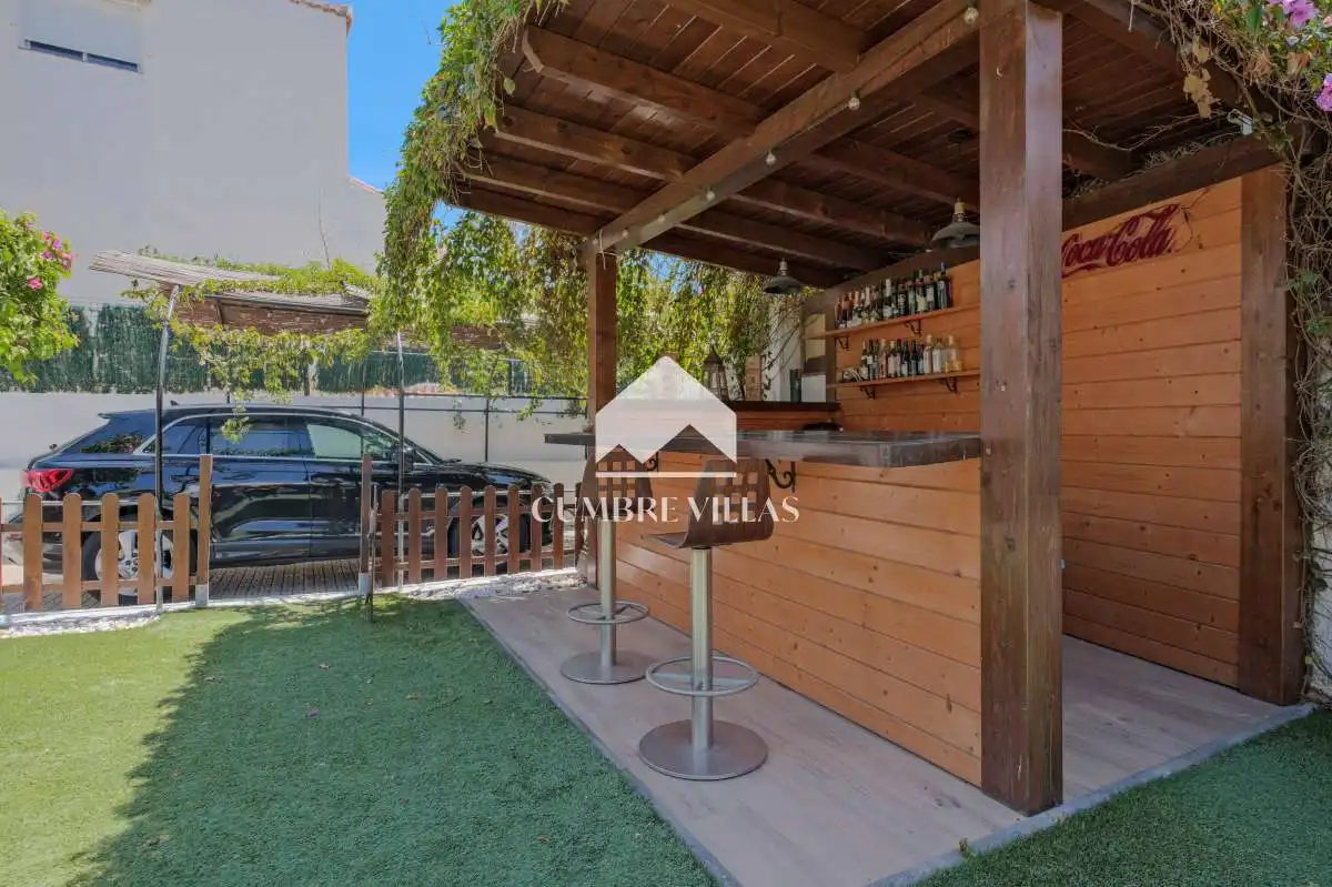 Terraza de Casa o chalet en venta en Almuñécar con Jardín privado, Terraza y Amueblado
