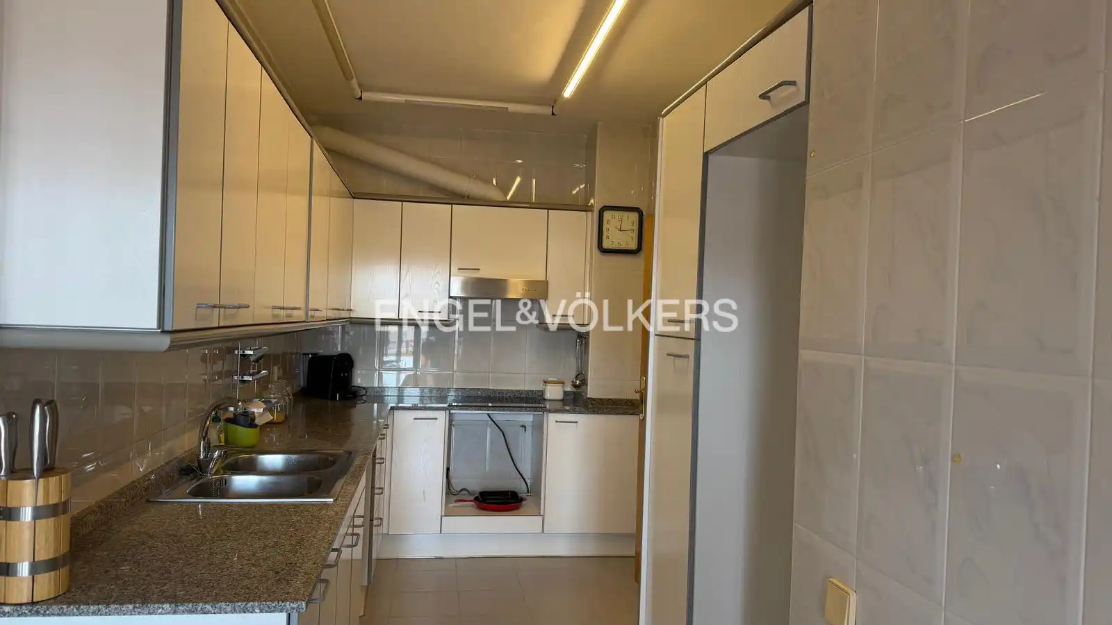 Flat with terrace for sale in Carrer Mare de Déu de Montserrat, imagen 7