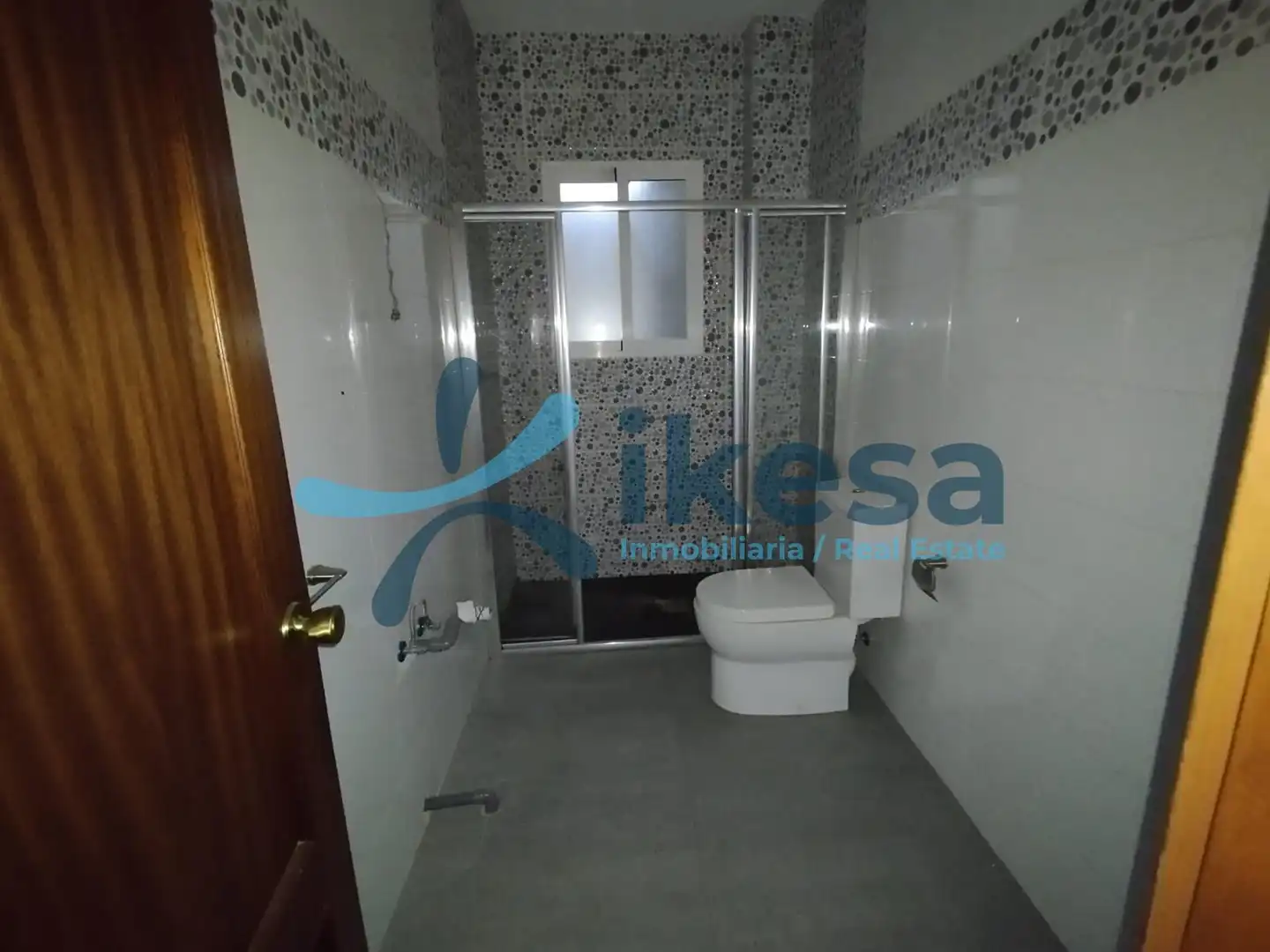 Bathroom of Flat for sale in Torreperogil