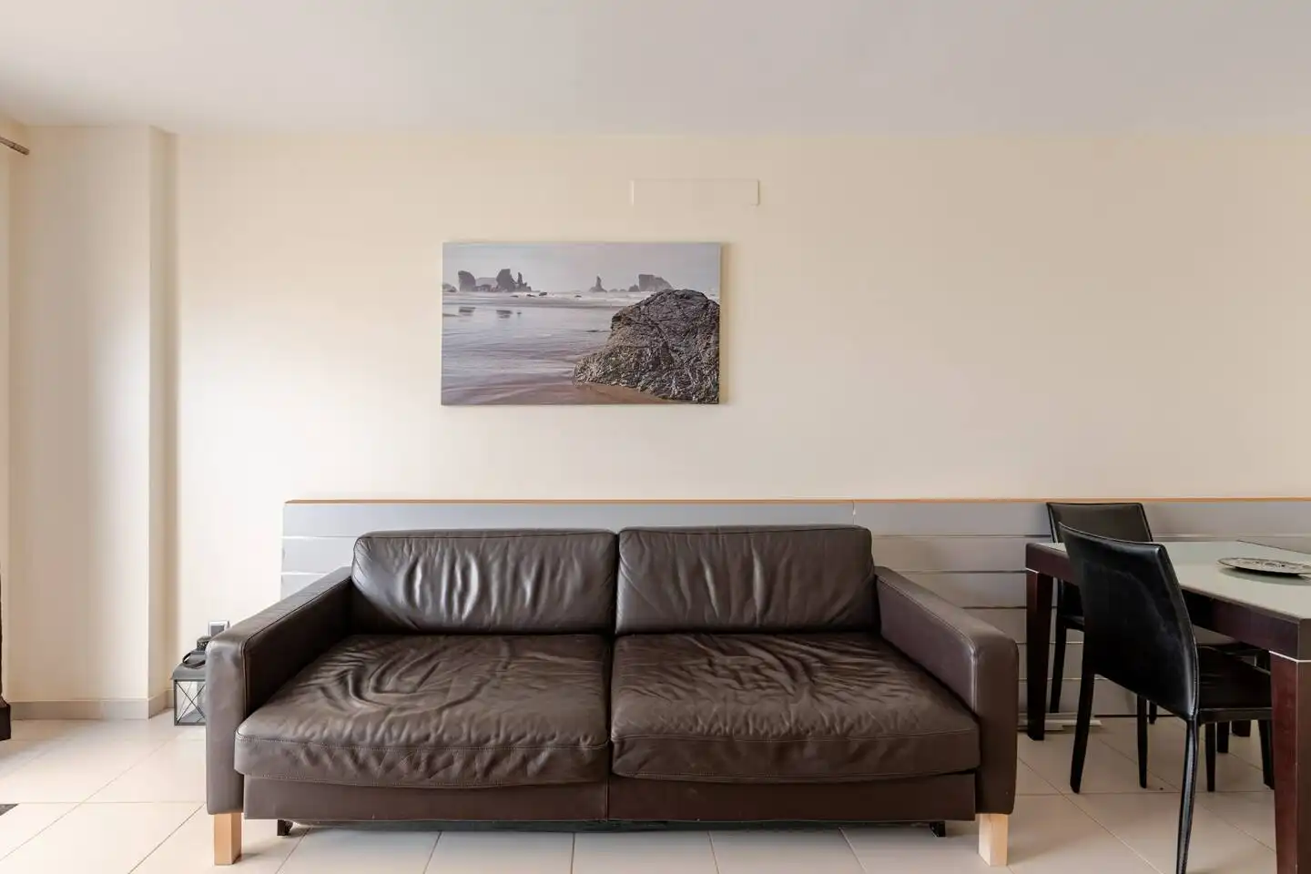 Sala d'estar de Casa adosada en venda en Agaete amb Jardí privat, Terrassa i Moblat