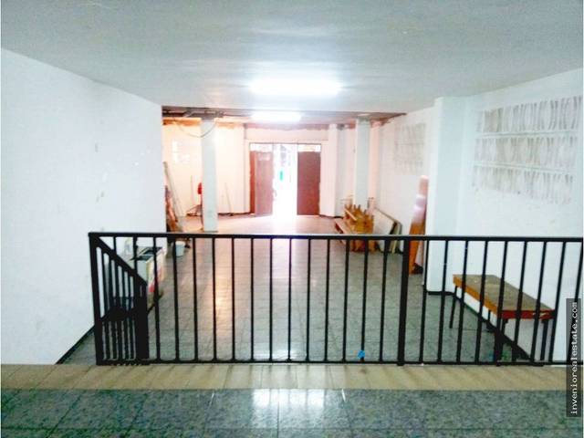 Local comercial en Alquiler en La Vall d'Uixó