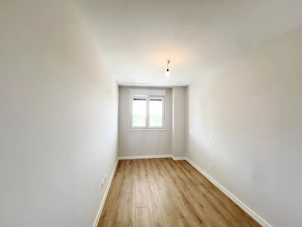 Habitación de Piso de alquiler en Alcalá de Henares con Terraza, Trastero y Domótica