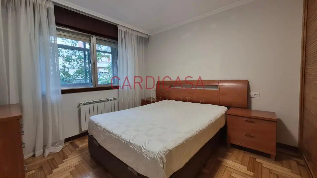 Bedroom of Flat for rent in Vigo   with Heating, Parquet flooring and Terrace