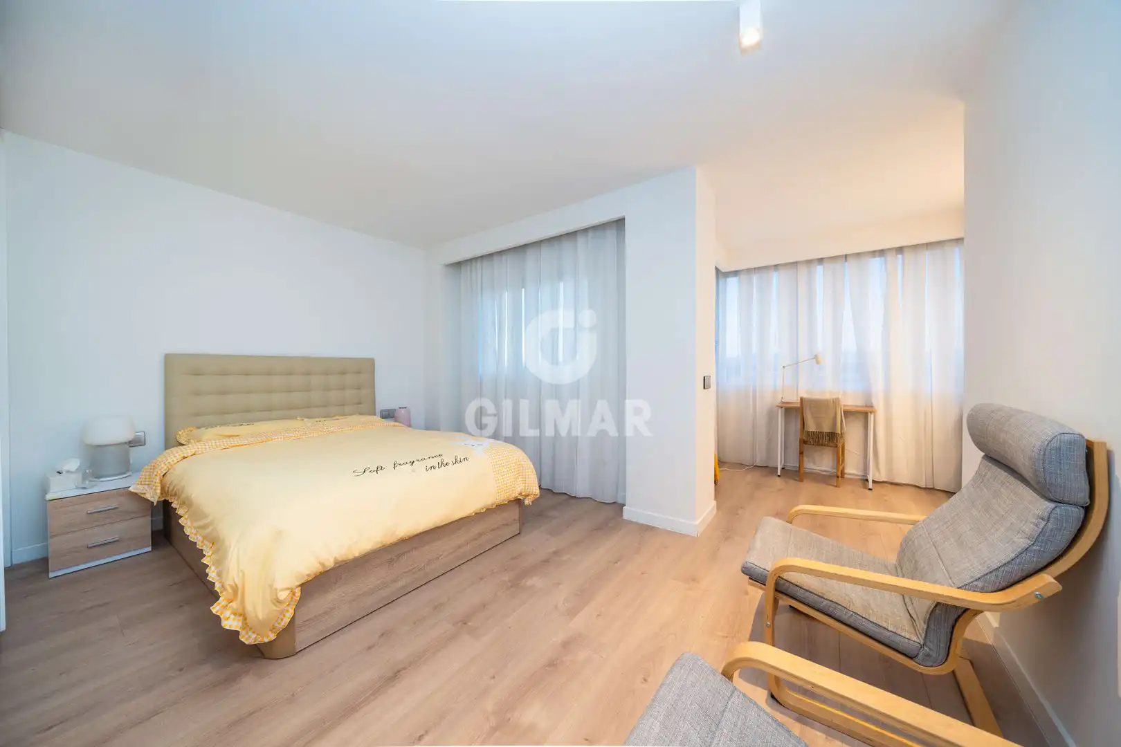 Habitación de Dúplex en venta en Madrid con Calefacción, Jardín privado y Trastero