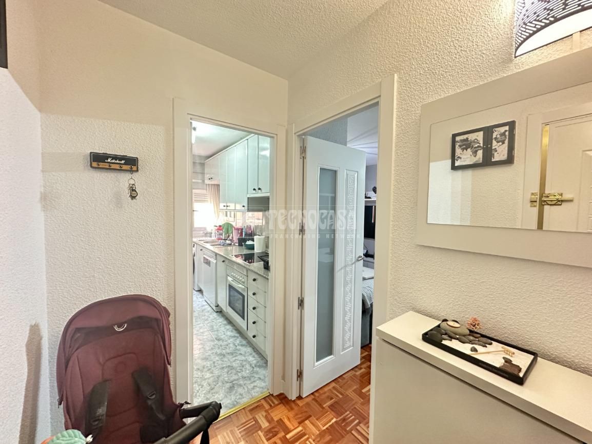 Flat for sale in Móstoles  with Air Conditioner, Heating and Parquet flooring