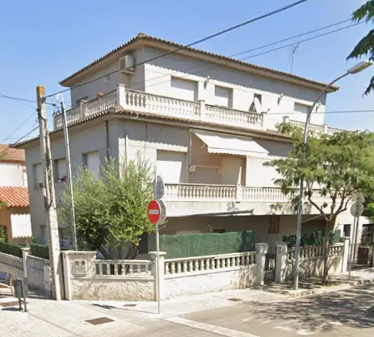 Vista exterior de Planta baixa en venda en Parets del Vallès