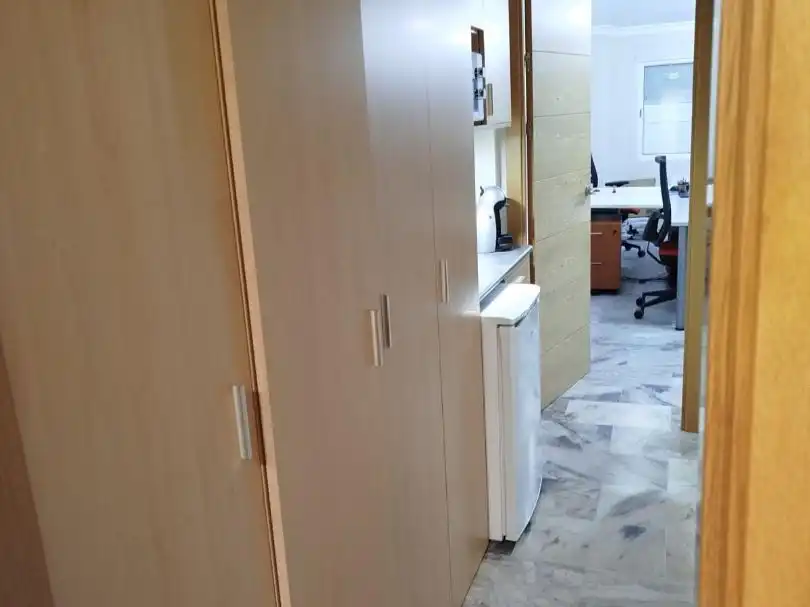 Oficina en venda en Huelva