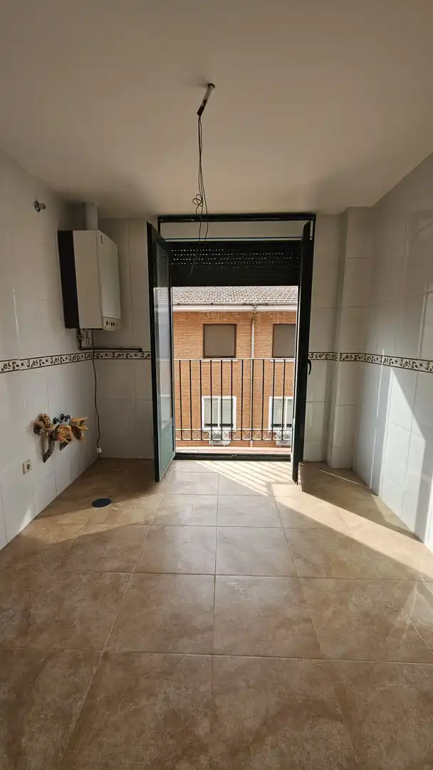 Terraza de Piso en venta en Torrijos con Calefacción, Terraza y Trastero