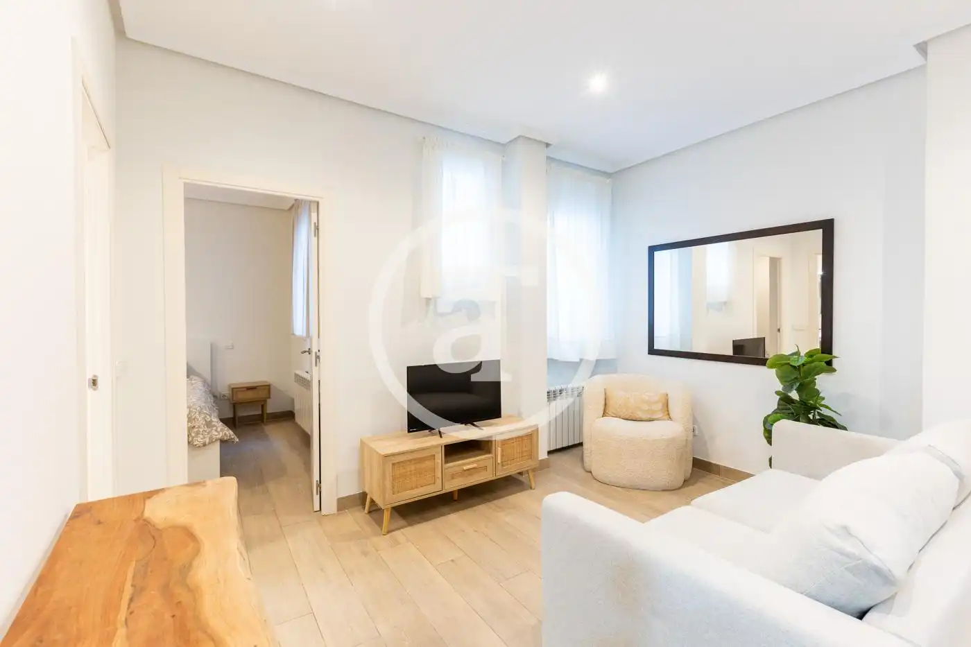 Wohnung mit Aufzug zur Miete in Calle de Montesa