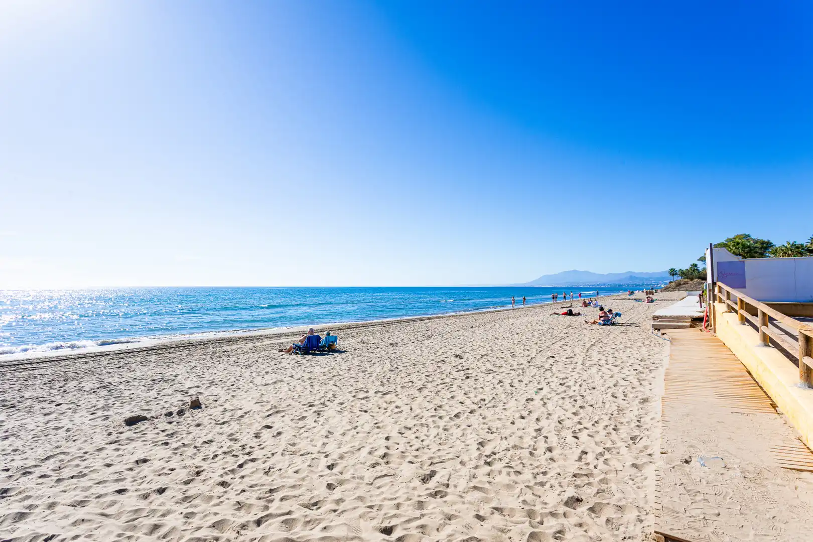 Vista exterior de Apartament en venda en Marbella amb Aire condicionat, Terrassa i Traster