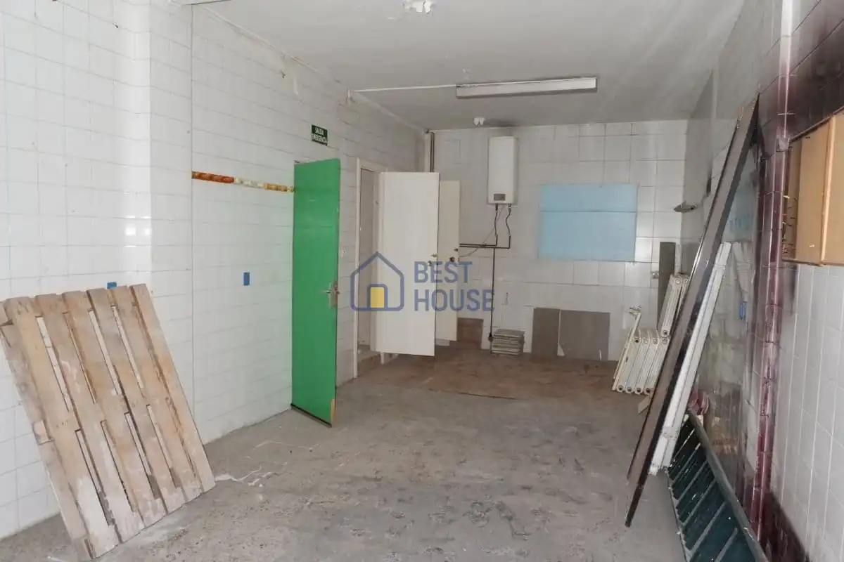 Geschaftsraum zur Miete in La Vega - La Sal