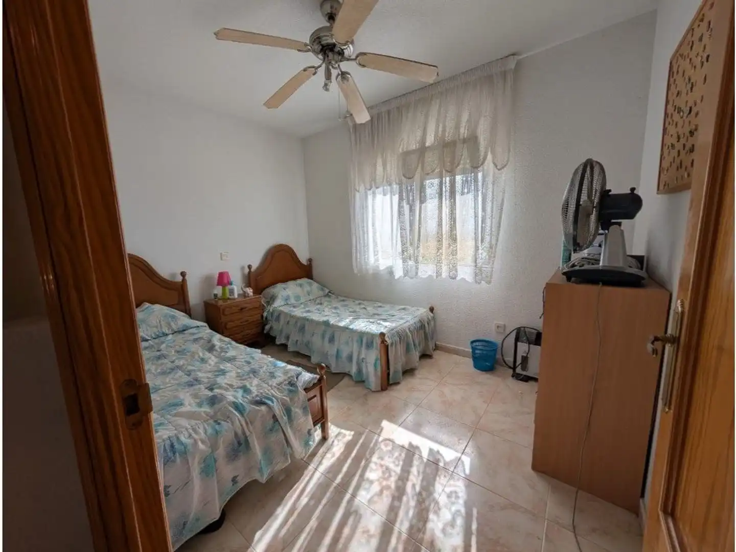 Dormitori de Casa o xalet en venda en Carmena