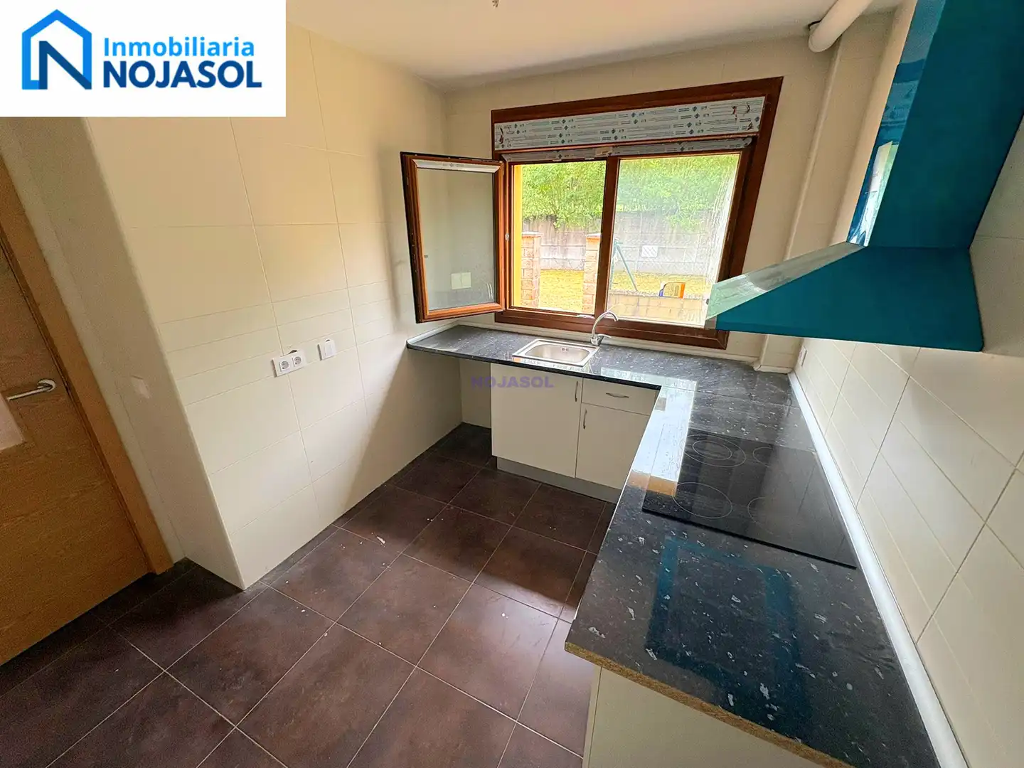 Casa adosada en venta en CA-261, 28, Ruesga