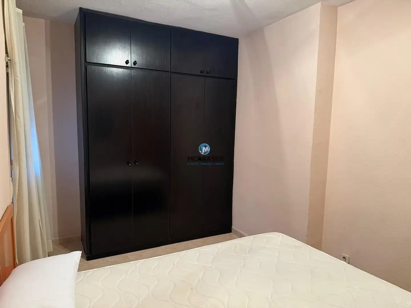 Schlafzimmer von Wohnung zur Miete in Alcalá de Henares mit Heizung, Möbliert und Balkon