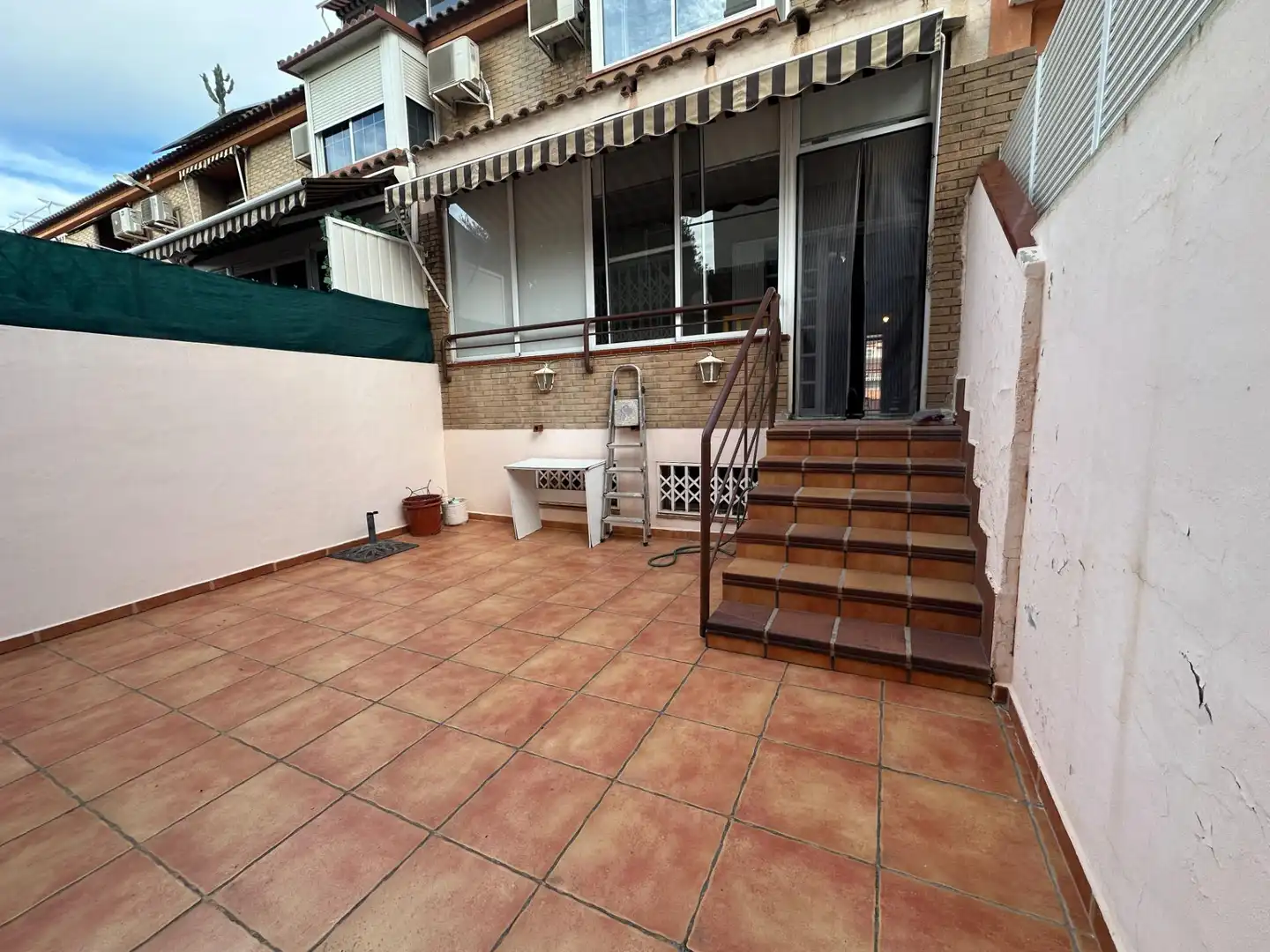 Terrassa de Casa adosada en venda en Alicante / Alacant amb Aire condicionat, Calefacció i Jardí privat