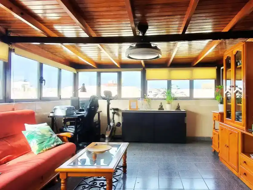 Piso en venta en Arrecife con Aire acondicionado y Amueblado