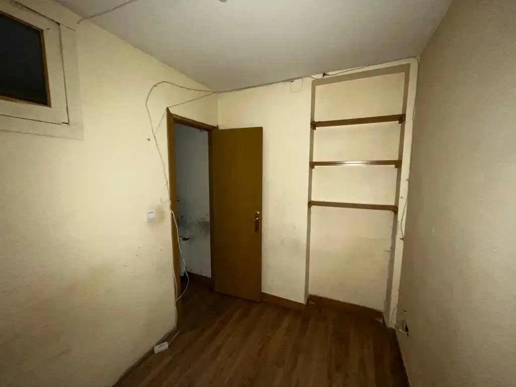 Piso en venta en Madrid con Calefacción y Alarma