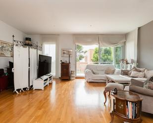 Living room of Flat to rent in Esplugues de Llobregat  with Air Conditioner, Heating and Terrace