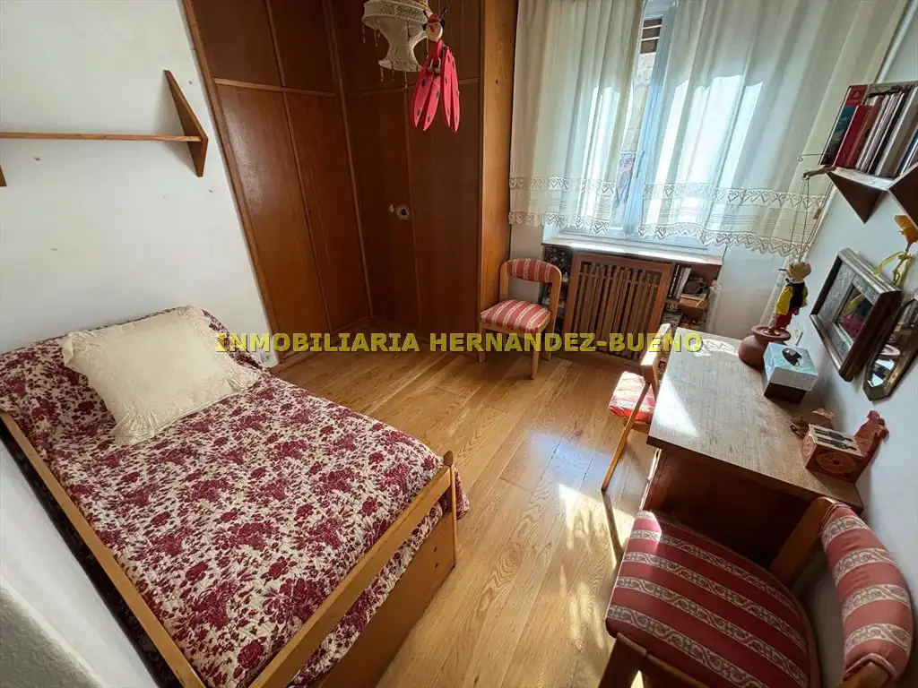Schlafzimmer von Wohnung zum Verkauf in Salamanca mit Heizung und Terrasse