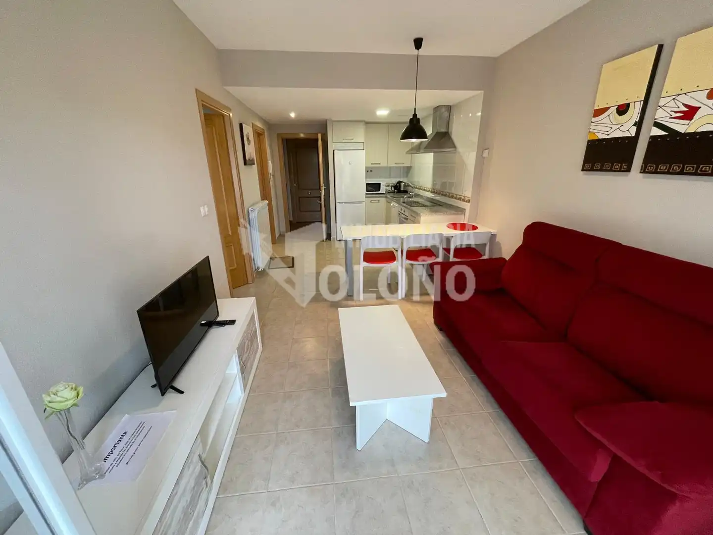 Sala d'estar de Apartament en venda en Cuzcurrita de Río Tirón amb Calefacció, Terrassa i Moblat