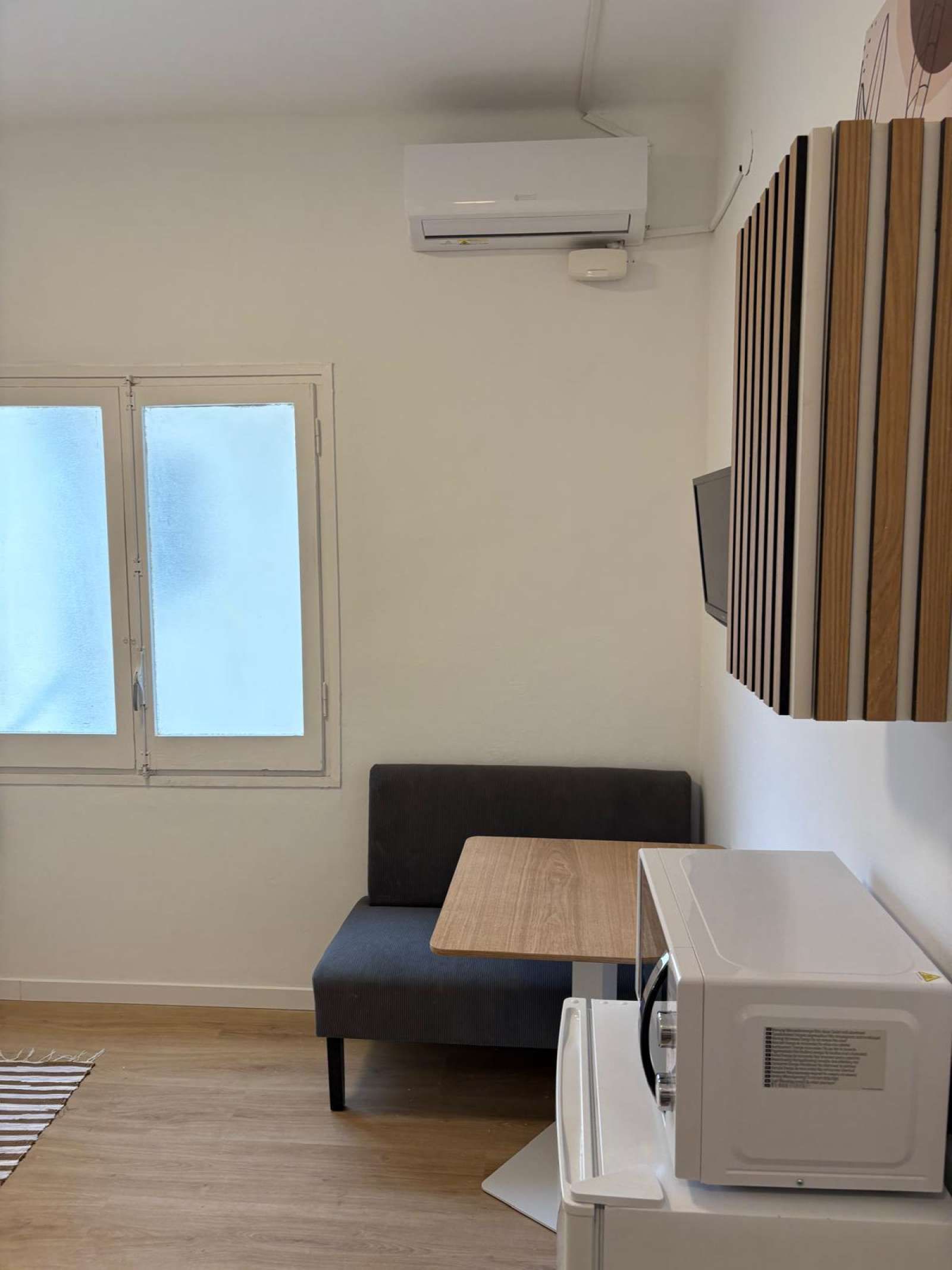 Dormitori de Estudi per a compartir en  Barcelona Capital amb Aire condicionat i Terrassa