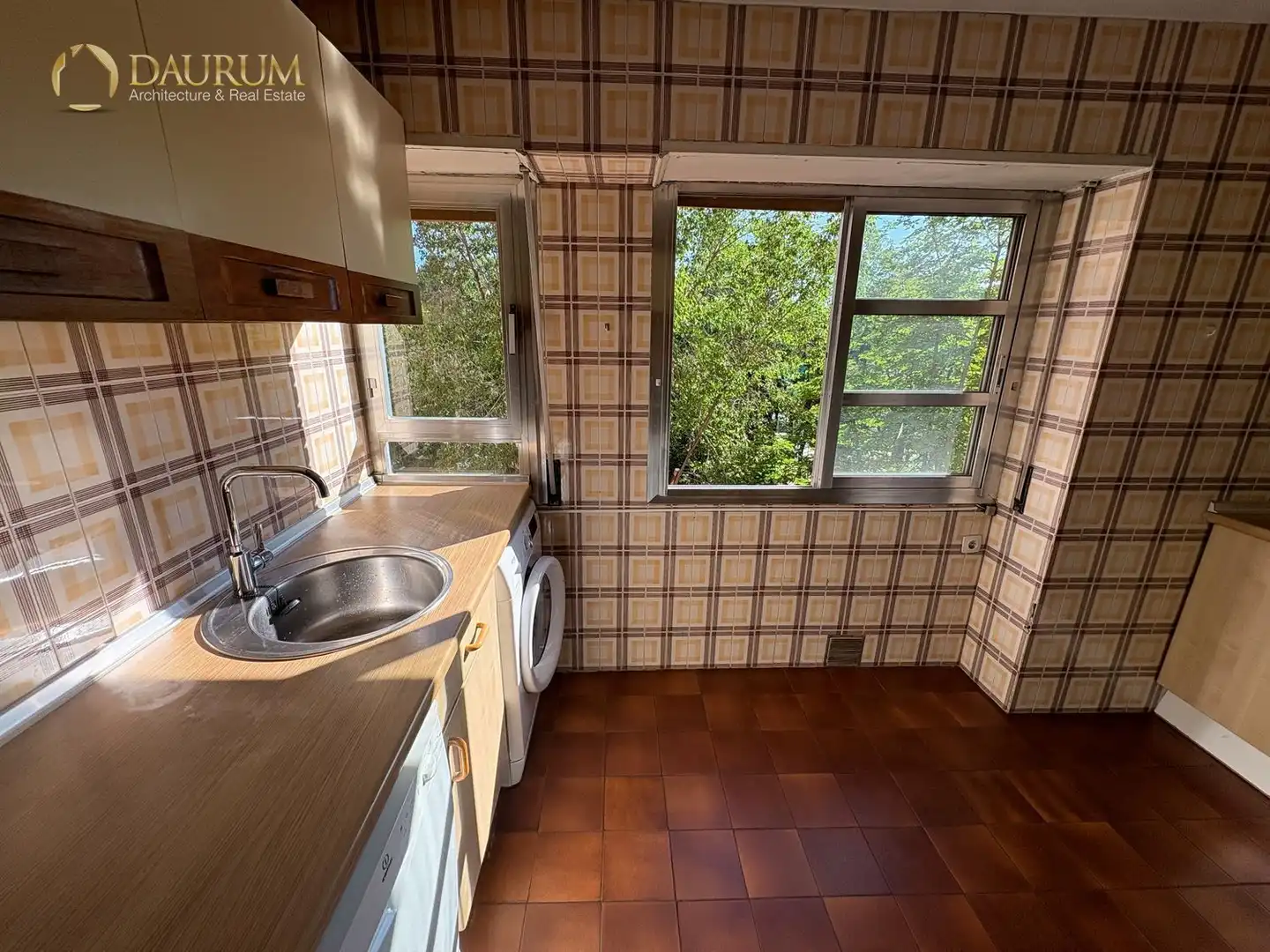 Kitchen of Flat for sale in Madrid  with Air Conditioner, Heating and Terrace