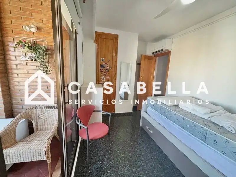 Habitación de Ático en venta en Valencia con Aire acondicionado, Calefacción y Terraza