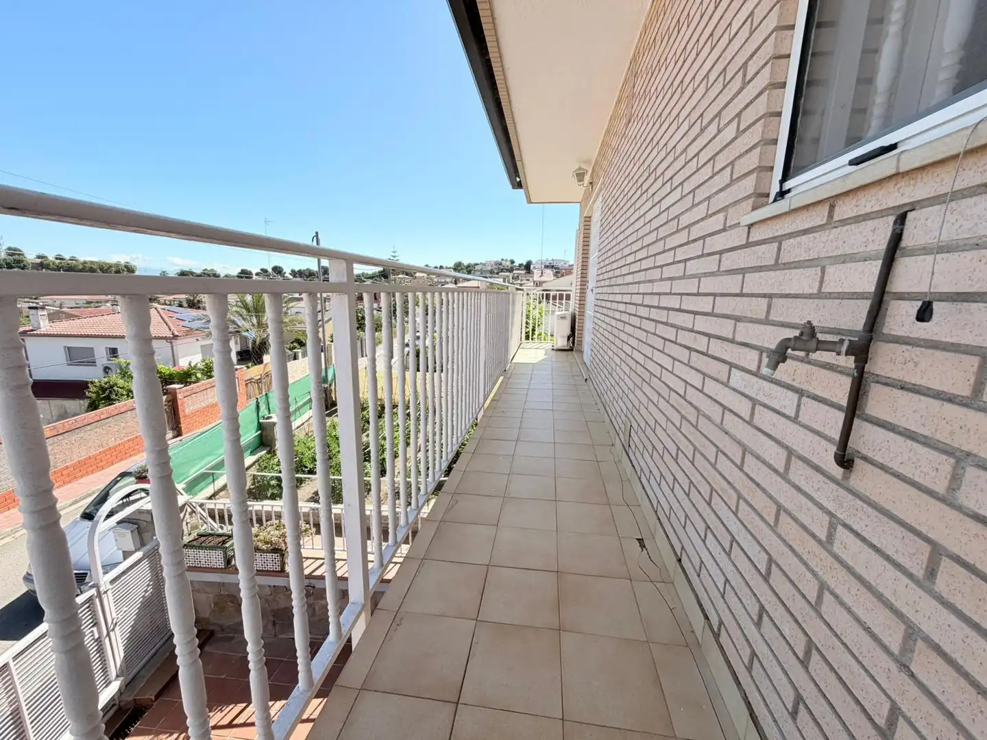 Balcony of Houses for sale in Terrassa  with Air Conditioner, Heating and Terrace