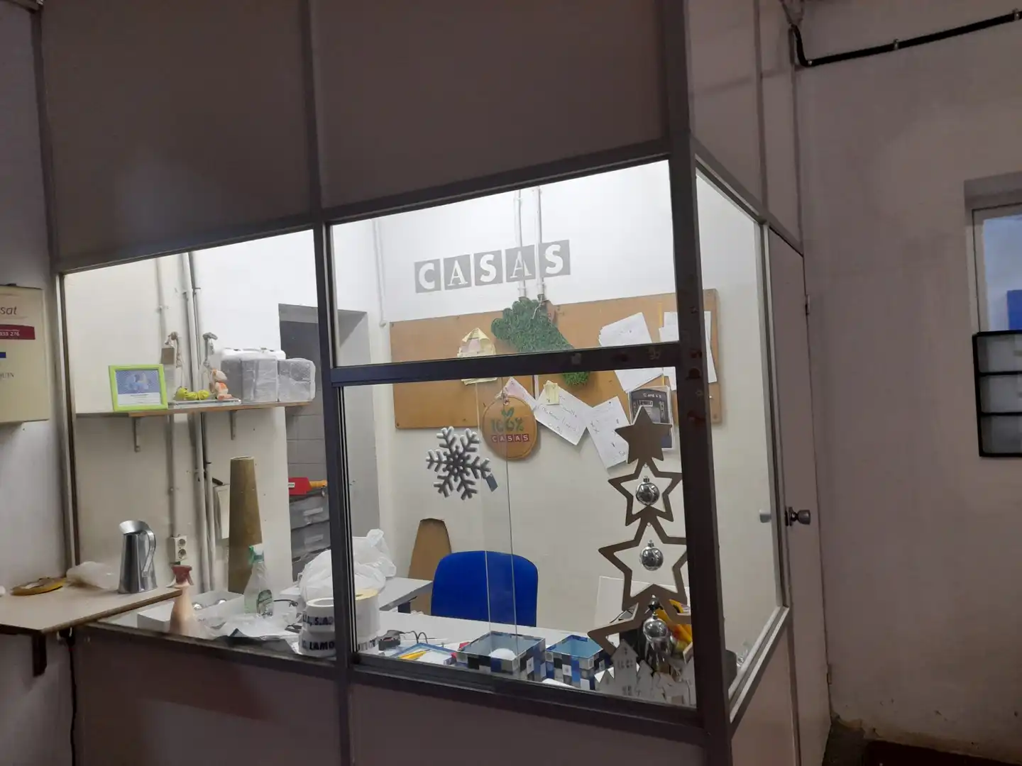 Fabrikhallen zum Verkauf in Terrassa mit Heizung