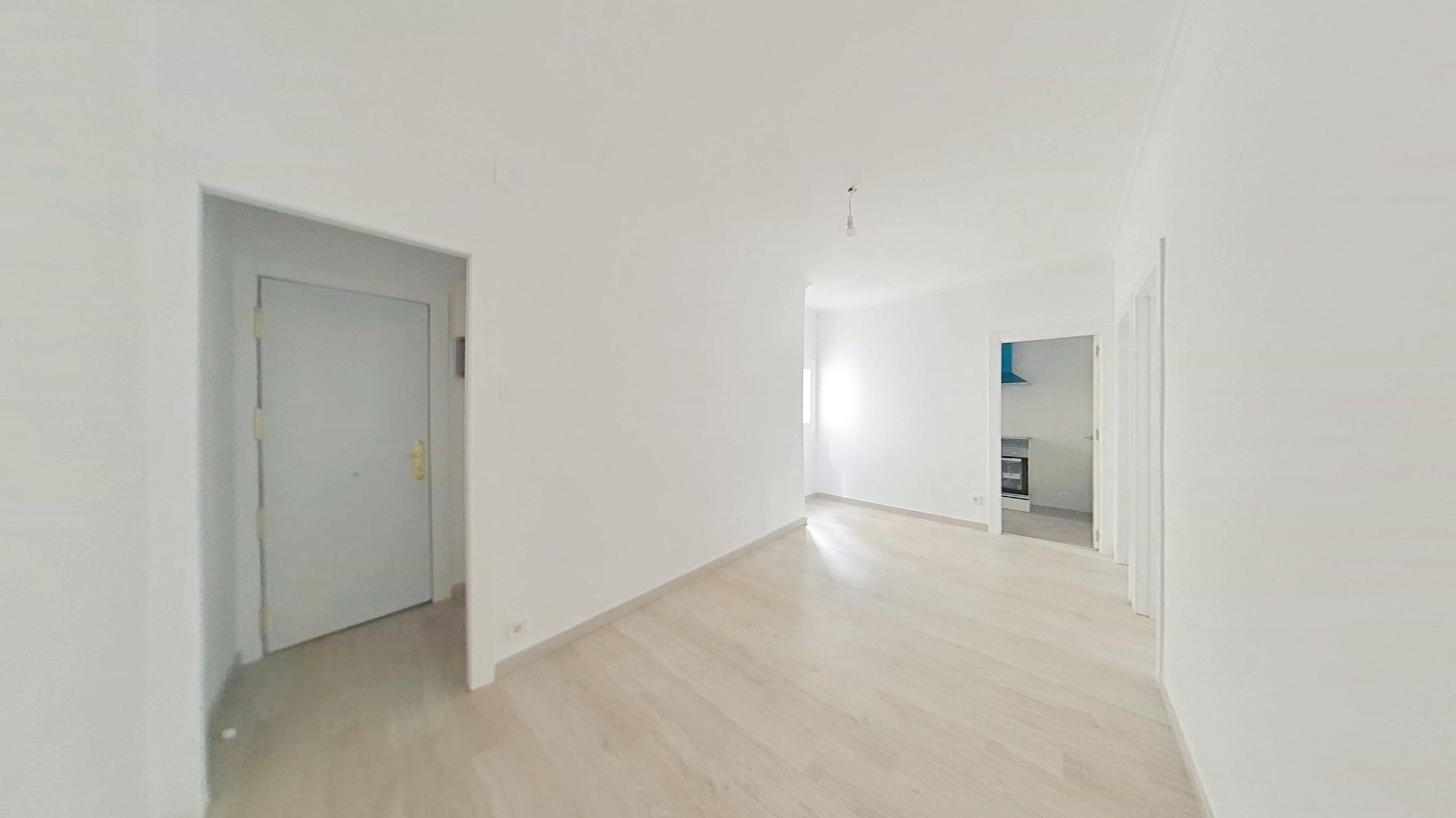 Bedroom of Flat for sale in Cornellà de Llobregat  with Oven