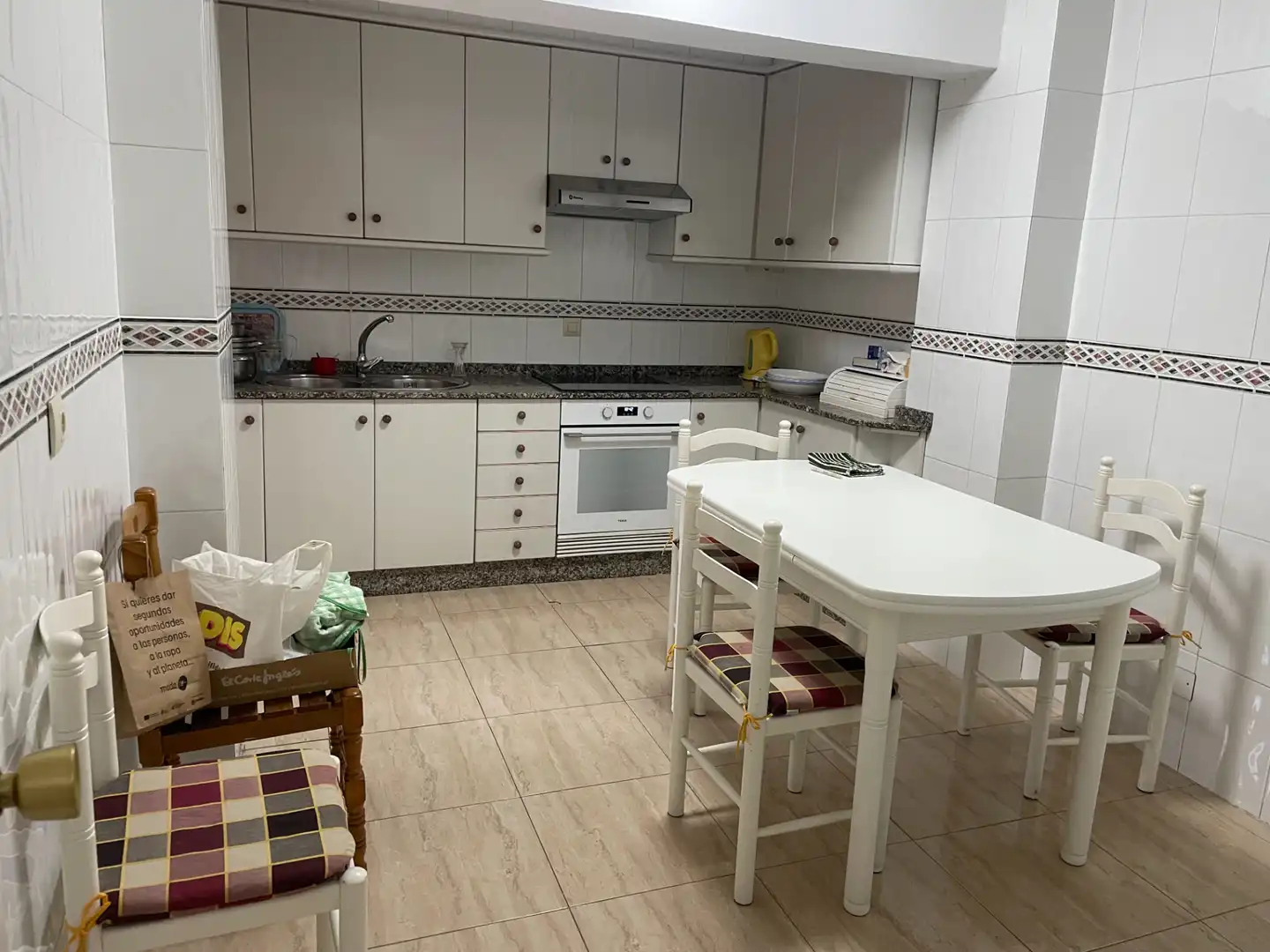 Kitchen of Flat for sale in Vigo   with Heating, Parquet flooring and Terrace