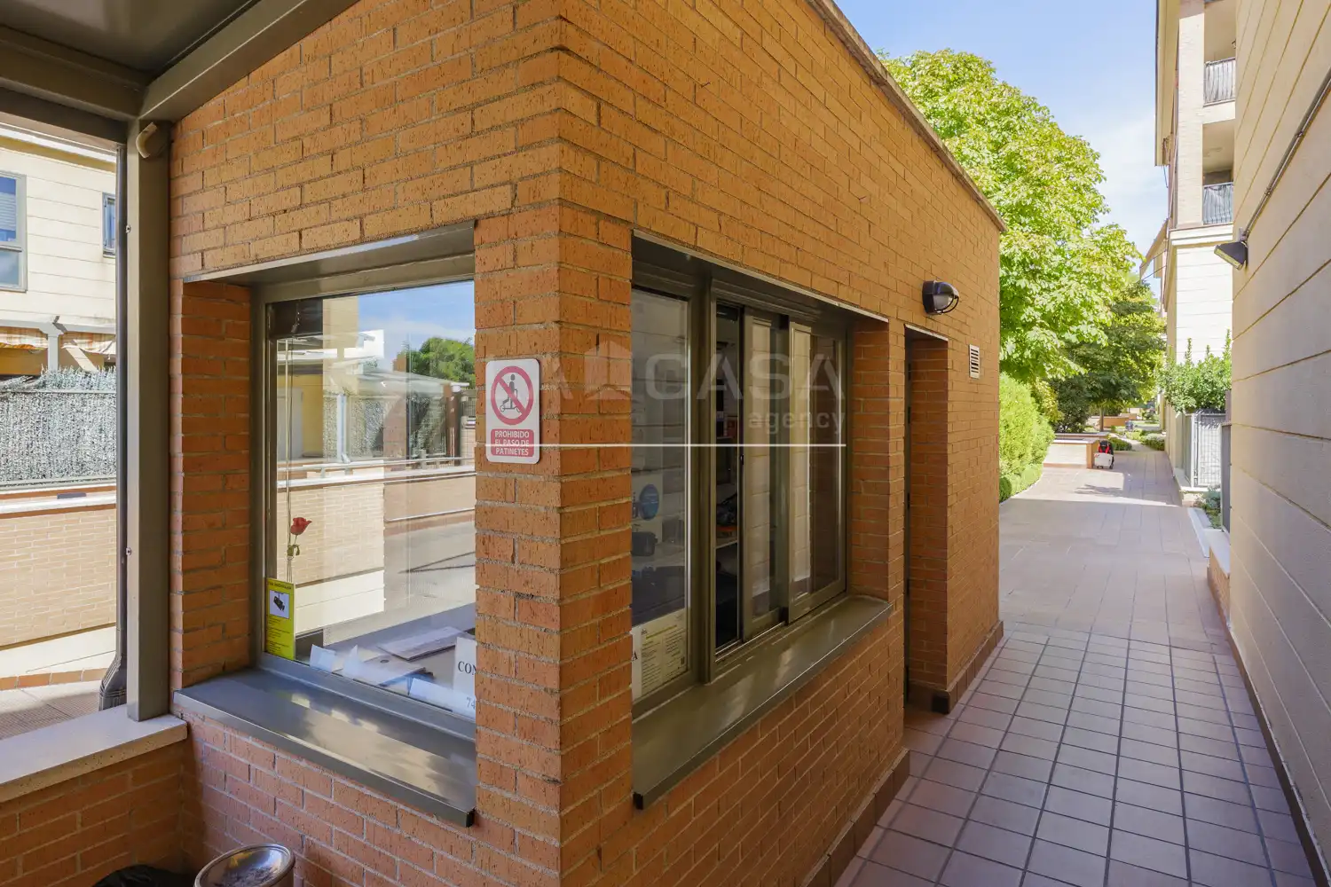 Vista exterior de Piso en venta en Parla Este