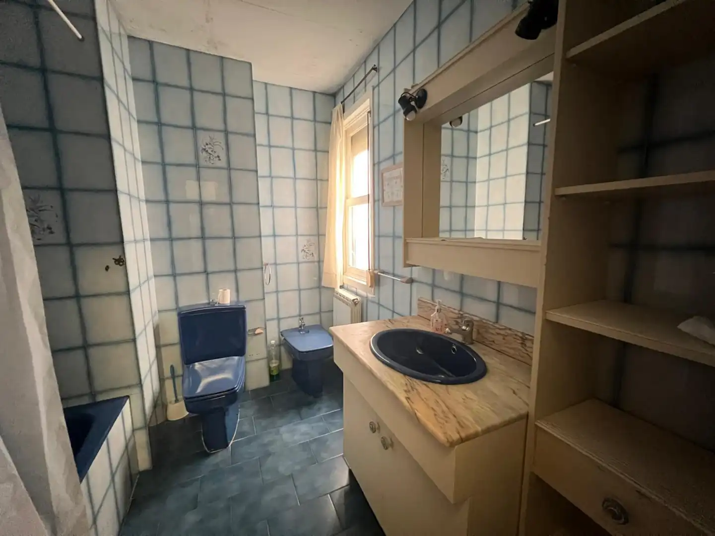 Badezimmer von Wohnung zum Verkauf in  Logroño mit Heizung und Abstellraum
