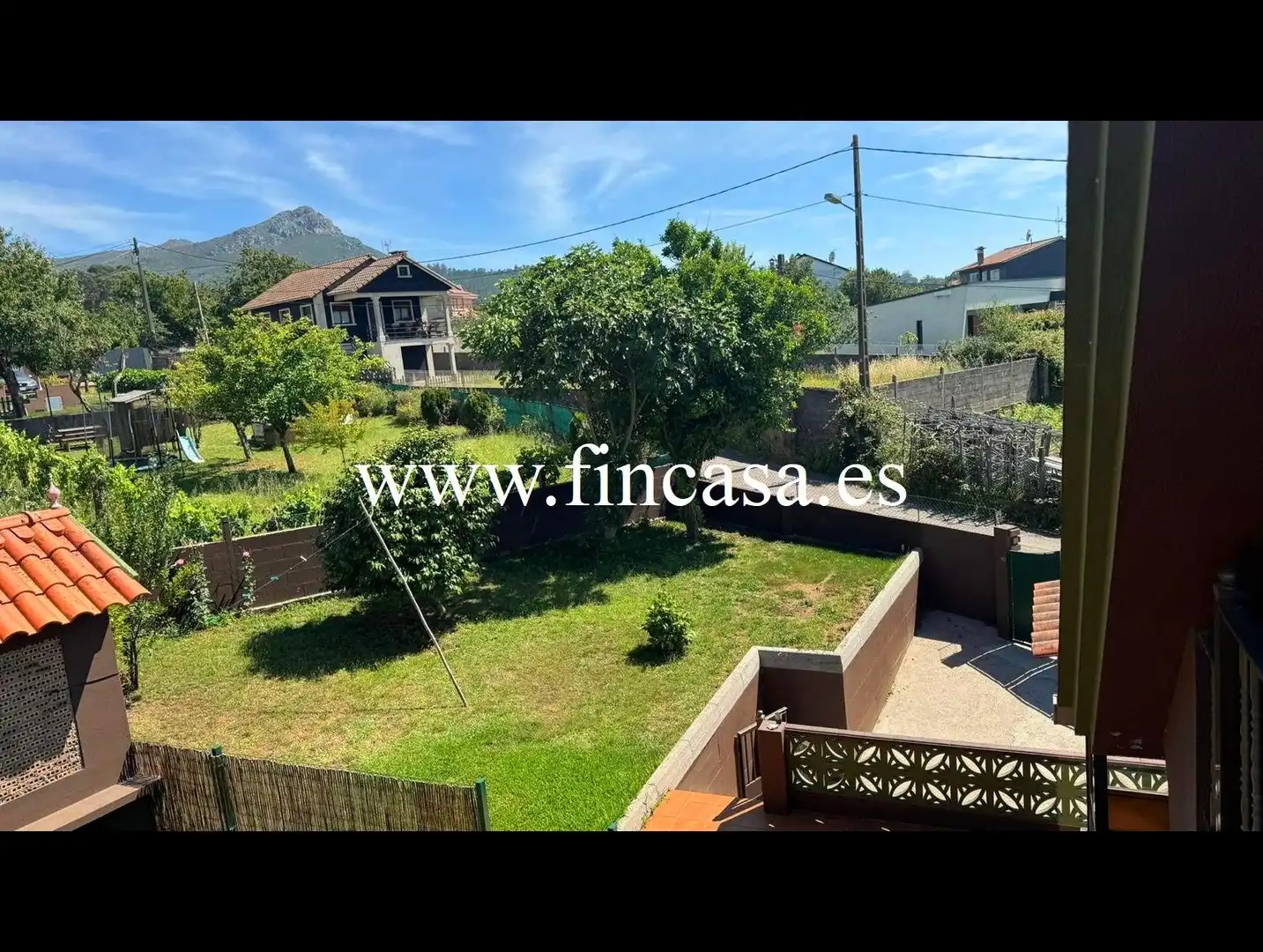 Casa o chalet de alquiler en Vigo  con Calefacción, Jardín privado y Parquet