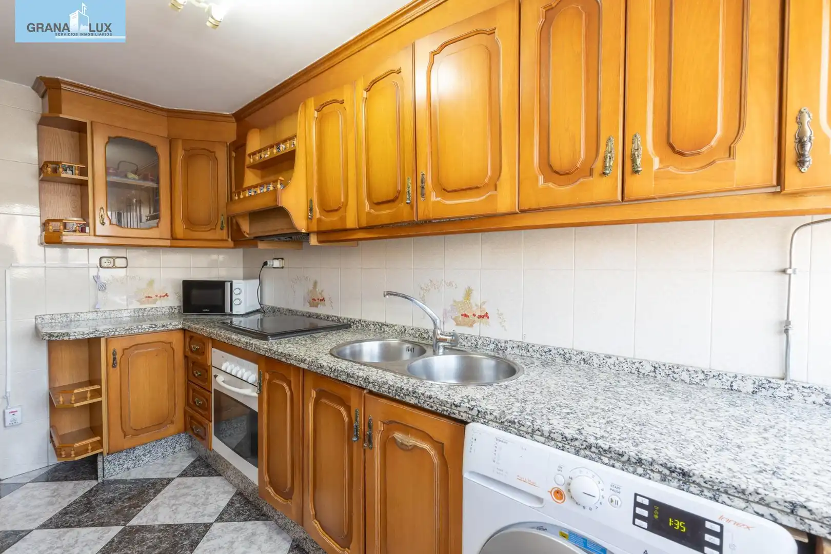 Flat with terrace for sale in Calle Palencia, imagen 16