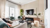 Sala d'estar de Pis en venda en  Madrid Capital amb Aire condicionat i Calefacció