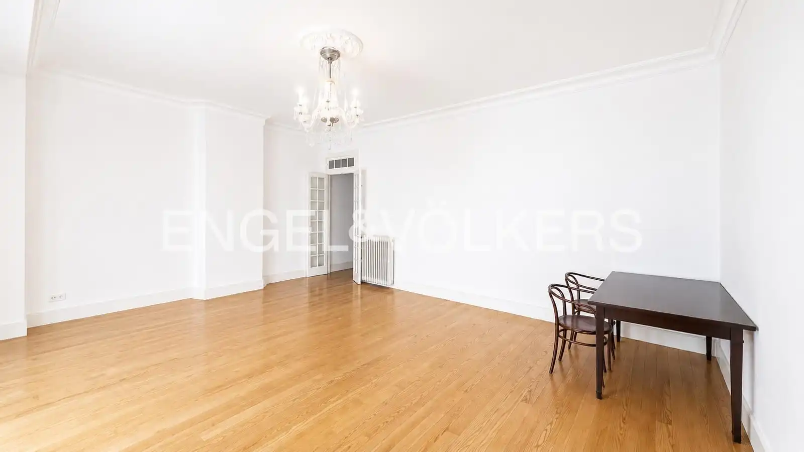 Comedor de Apartamento de alquiler en Madrid con Aire acondicionado, Calefacción y Terraza