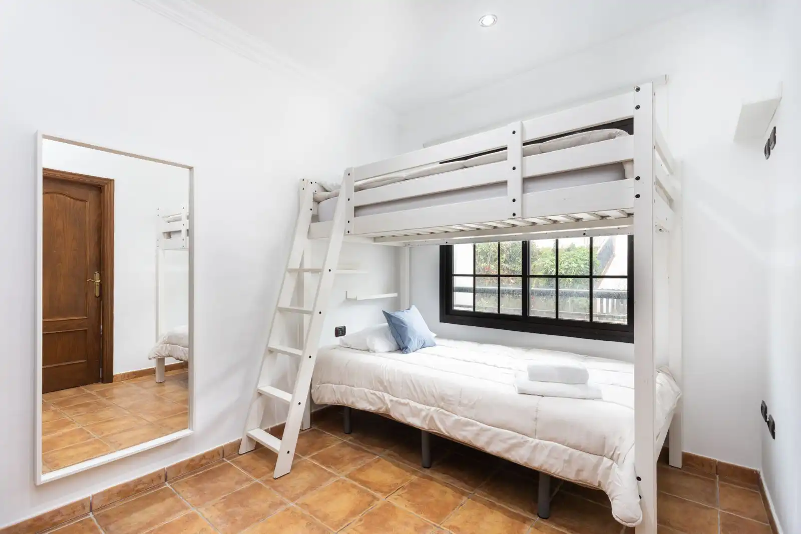 Bedroom of Detached homes for sale in El Sauzal  with Private garden, Terrace and Balcony