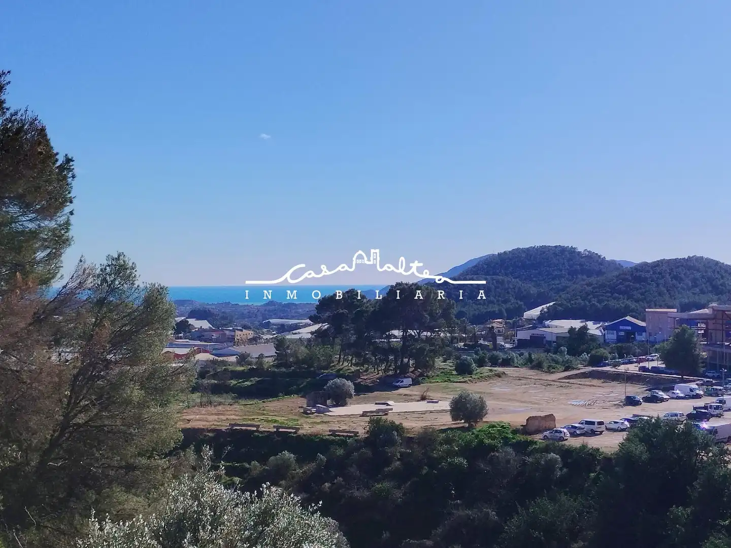 Vista exterior de Casa o xalet en venda en Callosa d'en Sarrià amb Jardí privat
