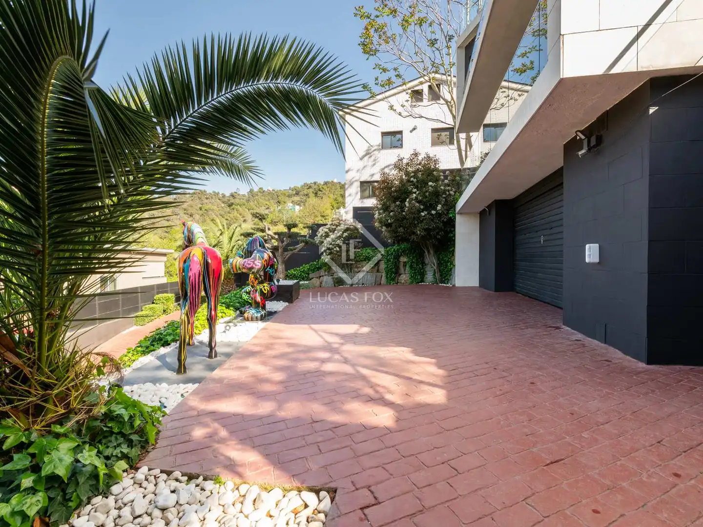 Vista exterior de Casa o chalet en venta en Sant Cugat del Vallès con Aire acondicionado, Calefacción y Jardín privado