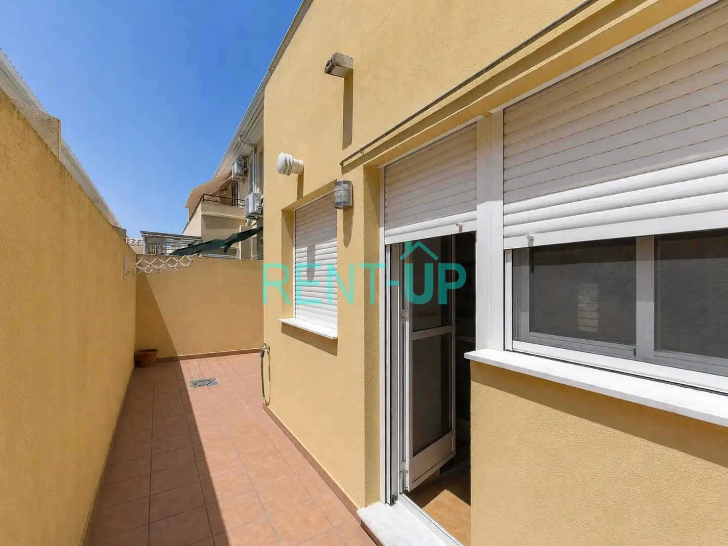 Vista exterior de Casa adosada en venta en Novelé  / Novetlè con Aire acondicionado, Jardín privado y Terraza
