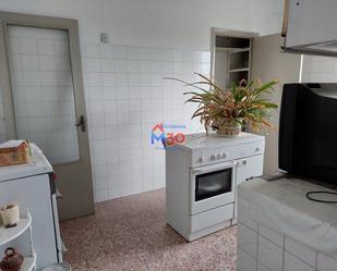 Kitchen of Apartment for sale in Burgos Capital