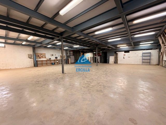 Industrial buildings to rent in Sondika