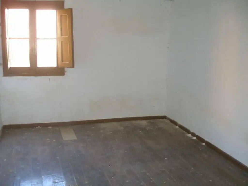 Casa adosada en venda en Tirgo
