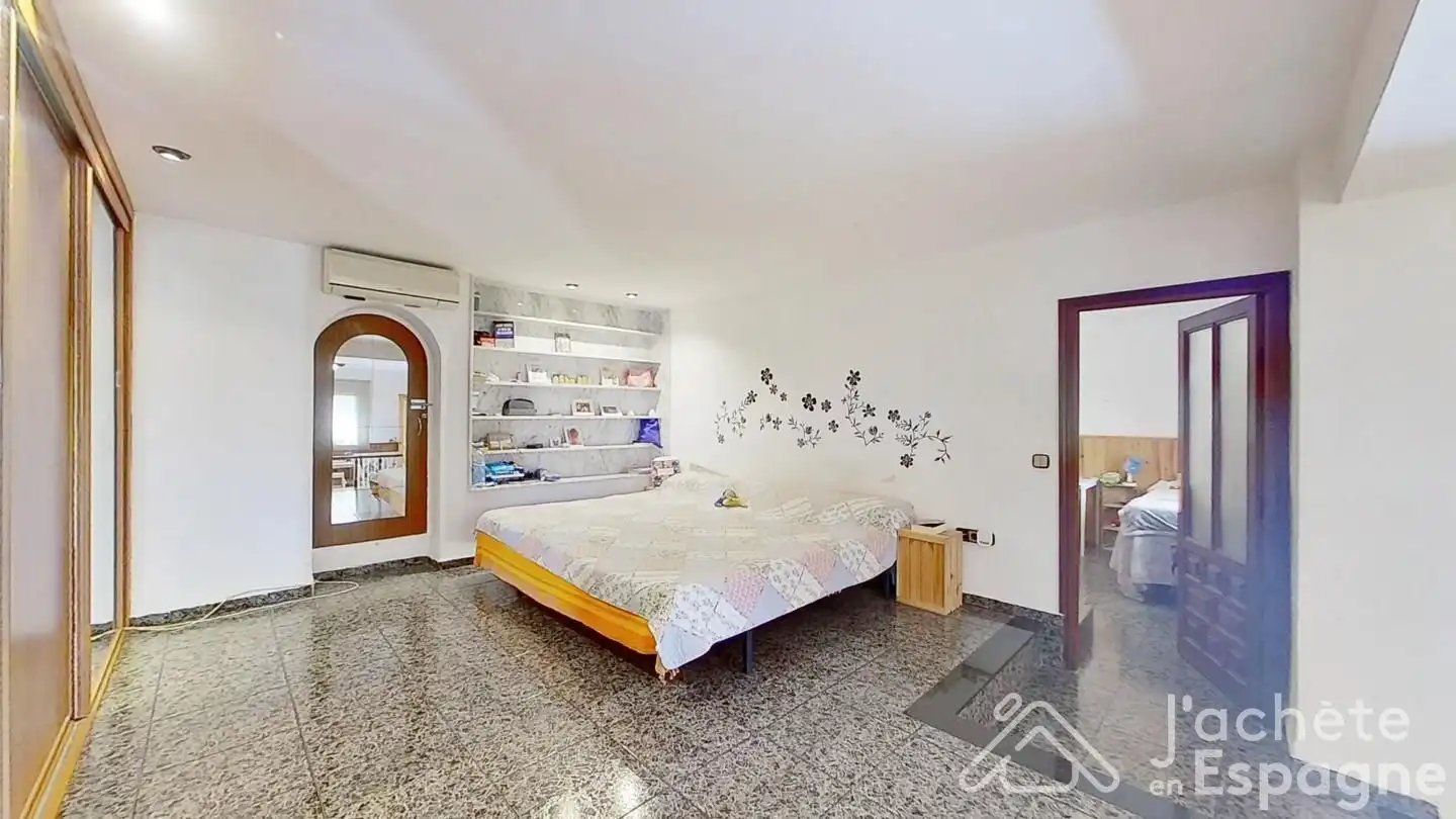 Bedroom of Country homes for sale in Quart de les Valls  with Private garden, Terrace and Swimming Pool