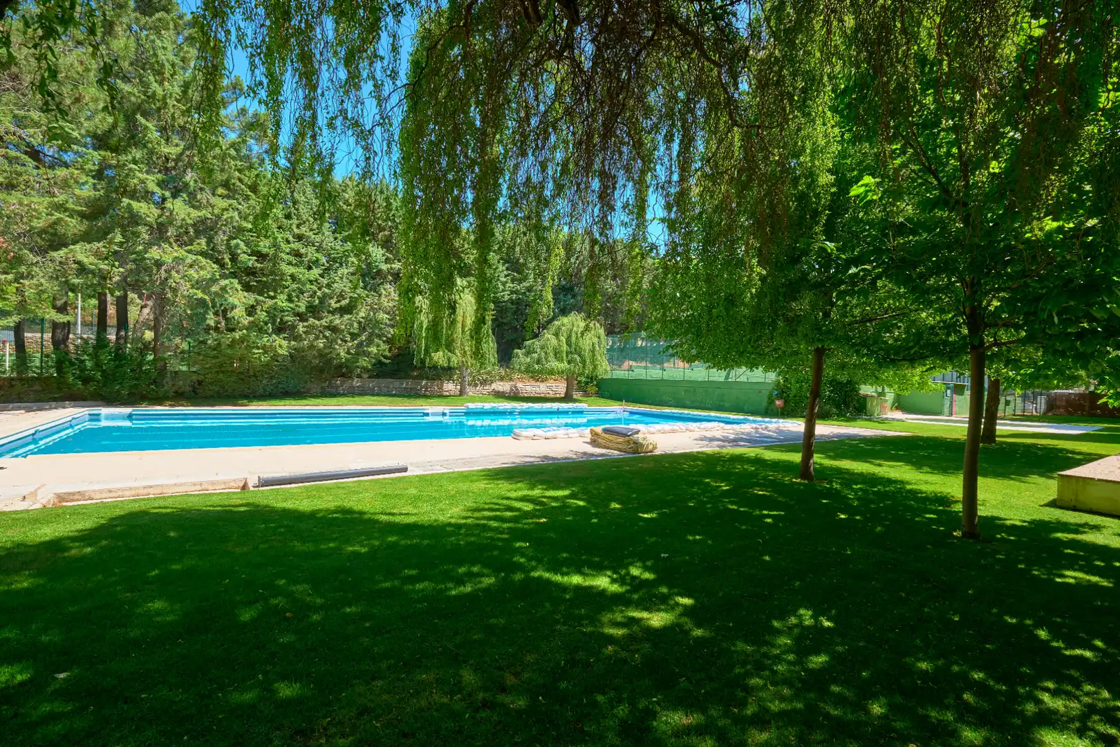 Schwimmbecken von Wohnung zum Verkauf in Collado Mediano mit Heizung, Terrasse und Abstellraum