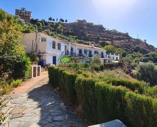 Vista exterior de Finca rústica en venda en Canillas de Albaida amb Aire condicionat, Terrassa i Piscina