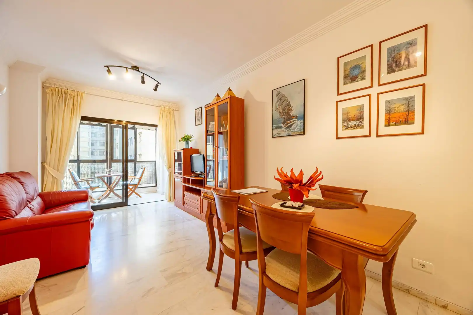 Esszimmer von Wohnung zum Verkauf in Las Palmas de Gran Canaria mit Abstellraum und Balkon