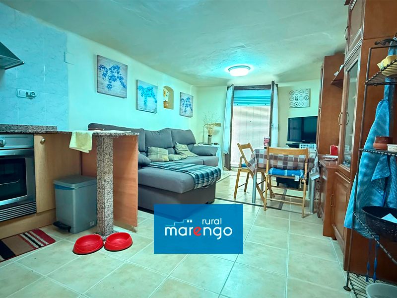 Sala d'estar de Casa o xalet en venda en Aguaviva amb Calefacció, Terrassa i Traster