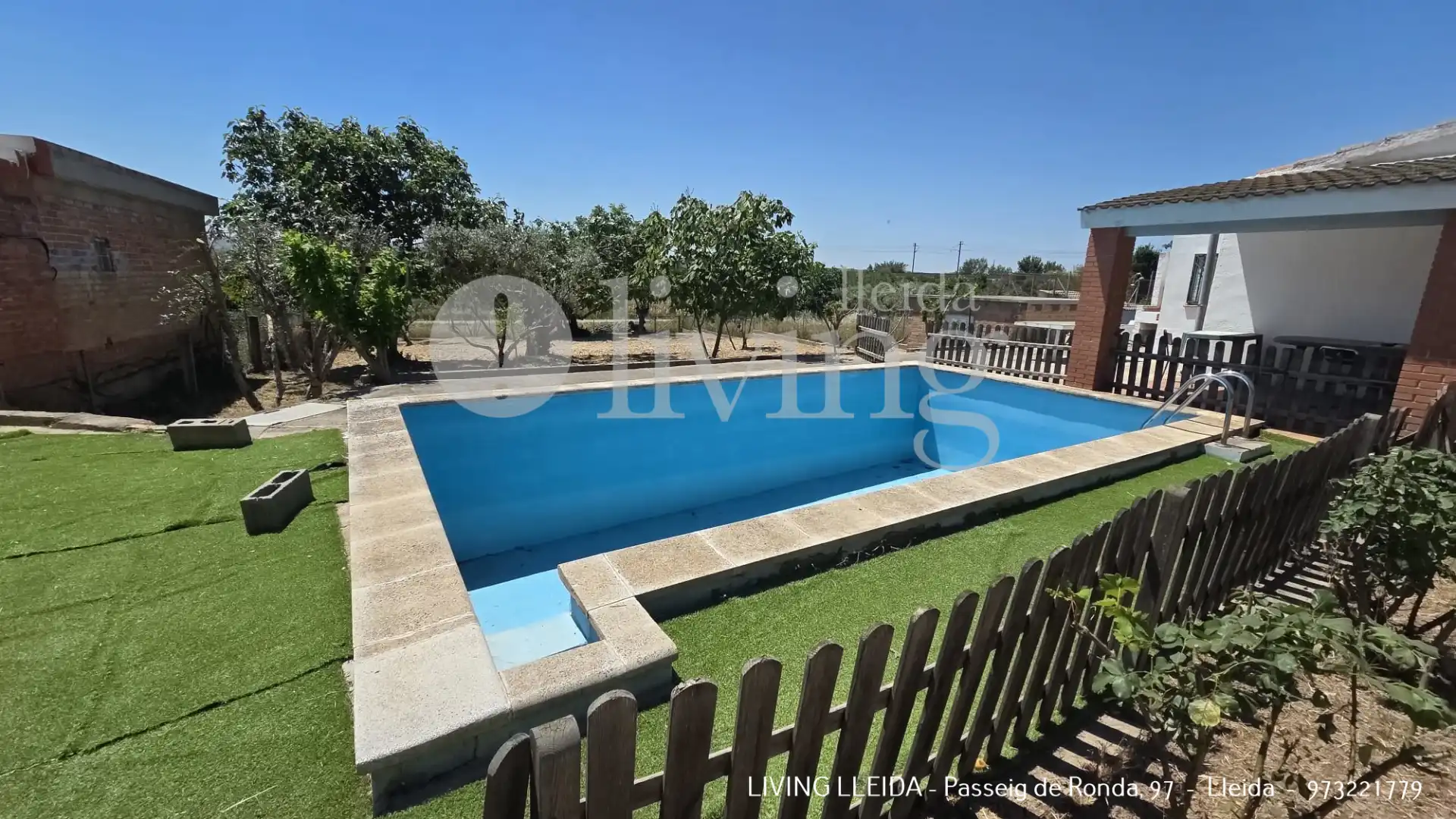 Swimming pool of Houses for sale in Puigverd de Lleida  with Private garden, Swimming Pool and Furnished